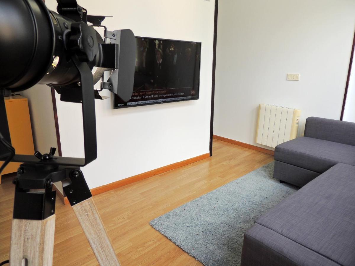 Casa Aurea-Apartamento Zona Antigua,Parking Y Wifi By Delabra Apartments オビエド エクステリア 写真