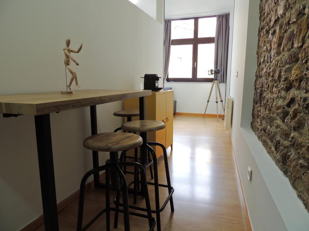 Casa Aurea-Apartamento Zona Antigua,Parking Y Wifi By Delabra Apartments オビエド エクステリア 写真